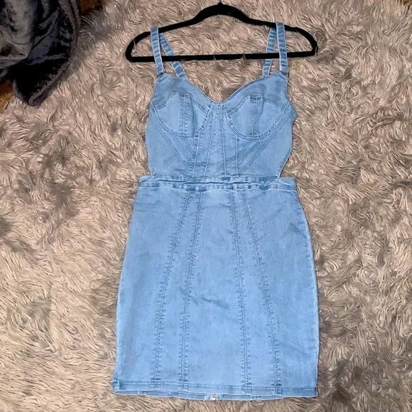 Cest Toi Dresses | Nwt- Jean Dress - Backless Super Cute Form Fitting | Color: Blue | Size: M | Crisscloset22's Closet